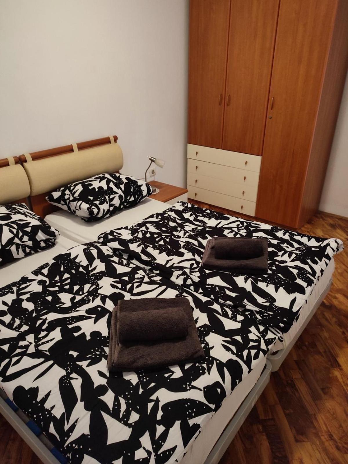 Fortuna Apartment Tar-Vabriga Exteriör bild